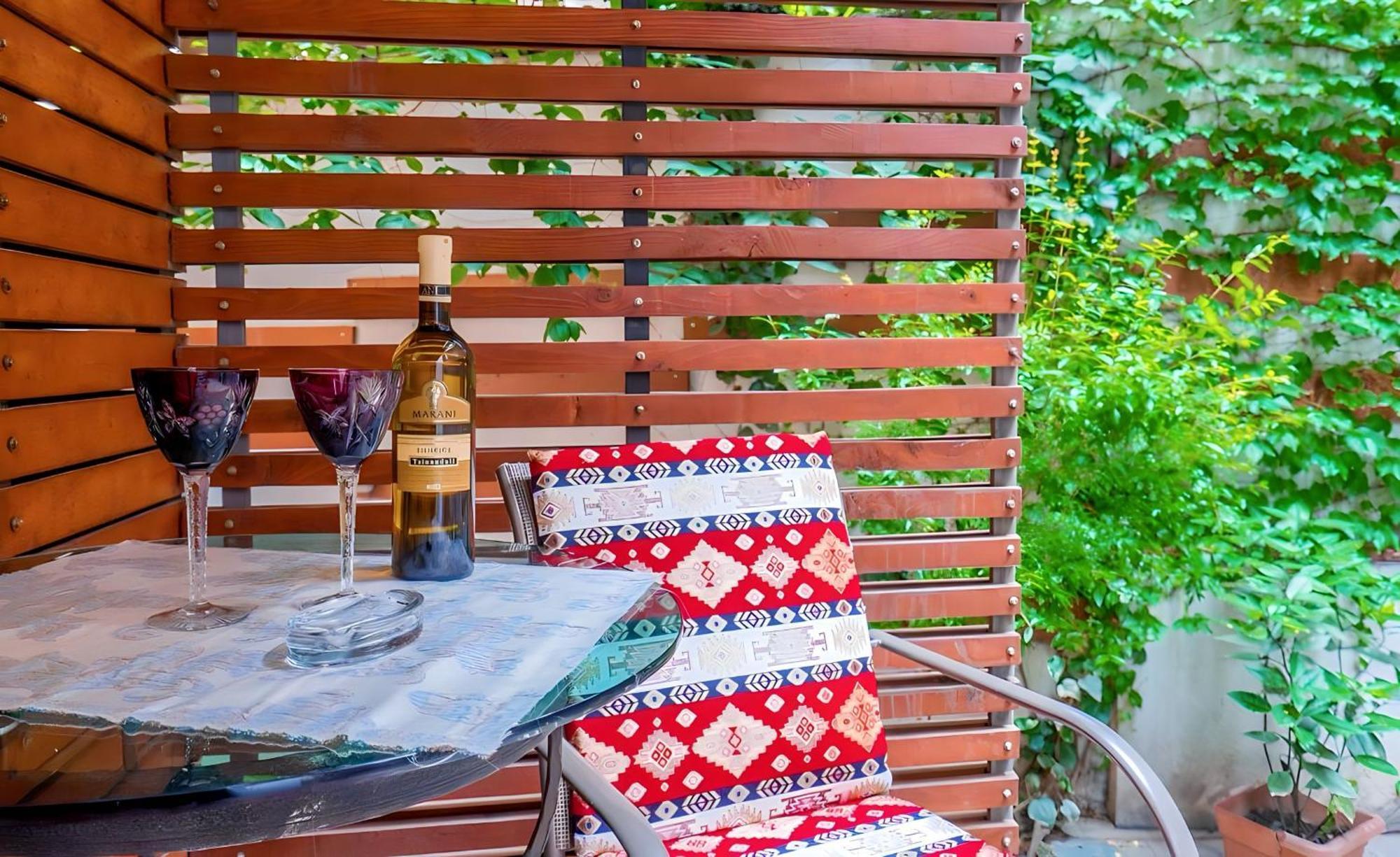 Cabernet Corner Daire Tiflis Dış mekan fotoğraf